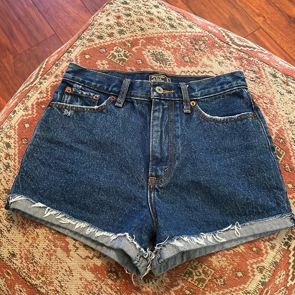 Abercrombie & Fitch High Rise Shorts